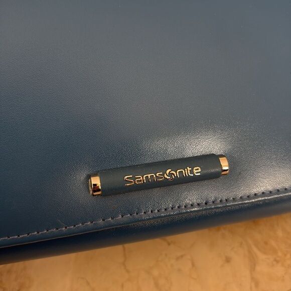 NWOT Samsonite Long Wallet Vegan Leather - Picture 9 of 15